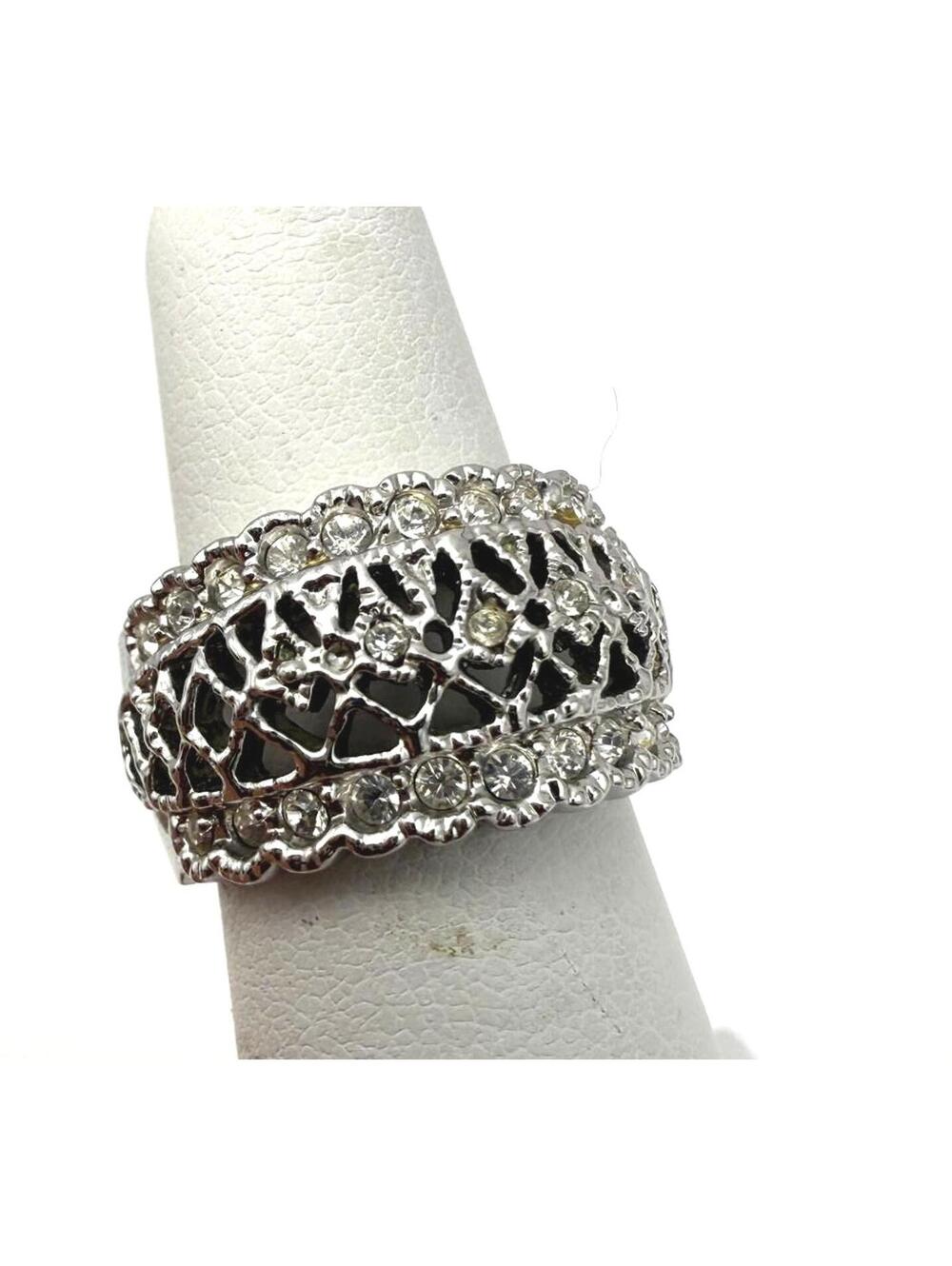 Spun Silver Plated Cocktail Ring (Stamped EDCO) Size 5